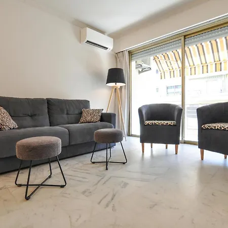 1 Bedroom Awesome In Lejlighed