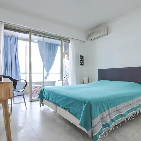 1 Bedroom Awesome In *